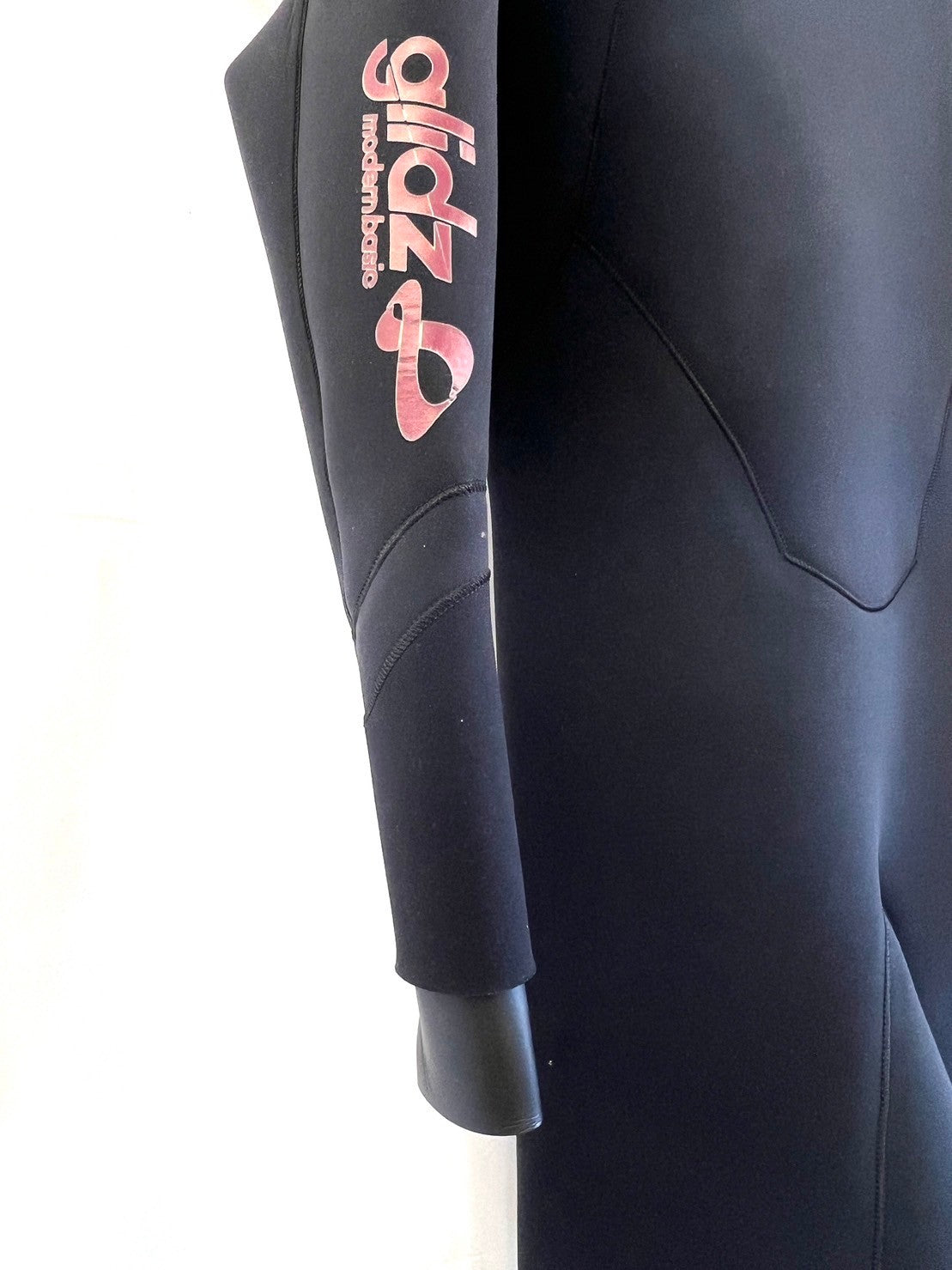 中古ウェットスーツ /4mmflapzipセミドライ/サイズ《メンズLスペシャル》サーフィン専用/グライズ/secondnopp153