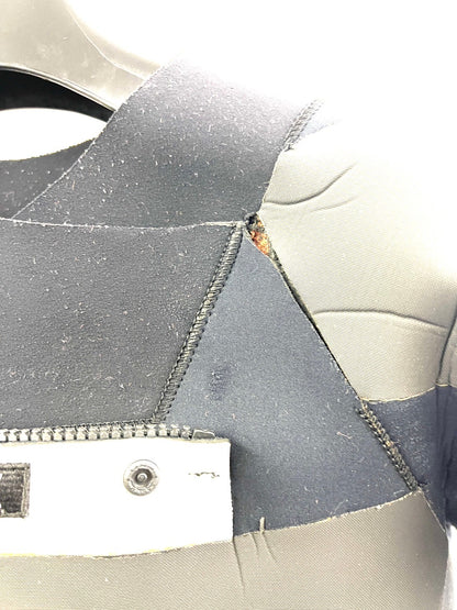 Used wetsuits / 3mm flap zip brushed fullsuits / size {Men's Snoah} surfing only / Glides / silver flap / secondnopp155