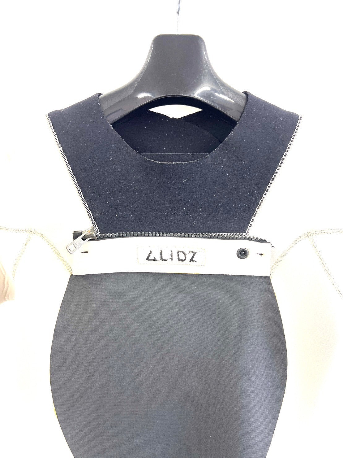 中古ウェットスーツ /3mmflapzipセミドライ/サイズ《メンズMLS