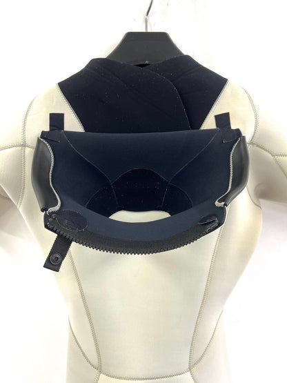 中古ウェットスーツ /2mmflapzip/半袖spring/サイズ《メンズSnoah》サーフィン専用/グライズ/シルバー/secondnopp157