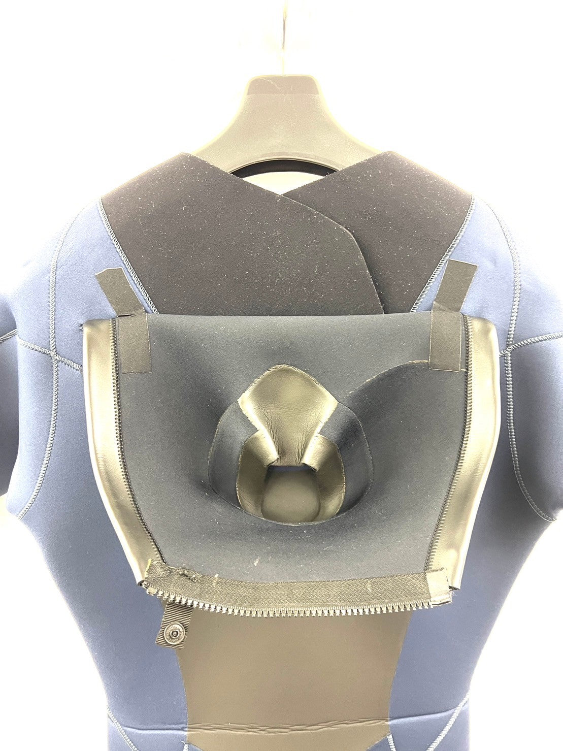 中古ウェットスーツ / 3/2mmflap zipp/ seagull/サイズ《メンズＬspcialJUNBOO》サーフィン専用/グライズ/シルバー/secondnopp162