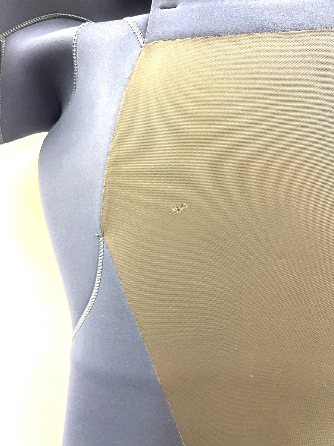 中古ウェットスーツ / 3/2mmflap zipp/ seagull/サイズ《メンズＬspcialJUNBOO》サーフィン専用/グライズ/シルバー/secondnopp162