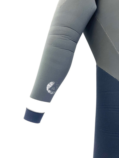 Used wetsuits / 3mm flap zip brushed fullsuits / size {Men's Snoah} surfing only / Glides / silver flap / secondnopp155