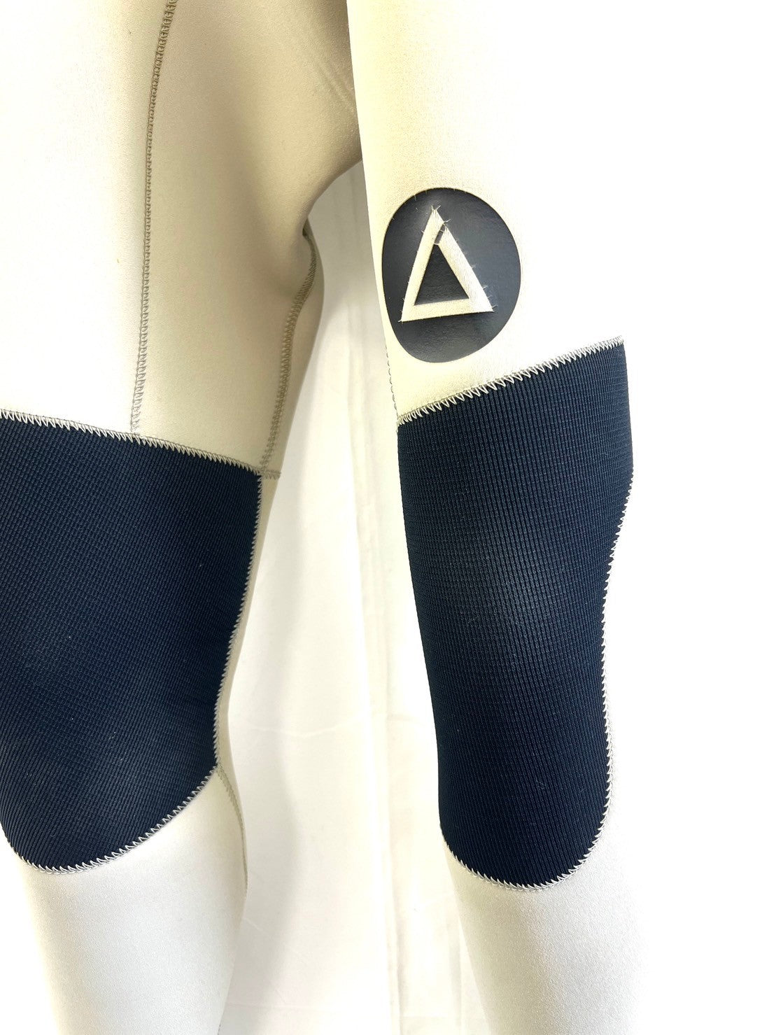 중고 웨트 슈트 /2mmflapzip/seagull//사이즈《맨즈Snoah》서핑 전용