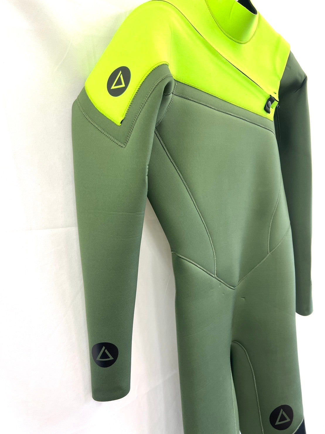 たか！！未使用品!! ON’EILL セミドライスーツ（3~5mm） たか様専用！！未使用品!! ON'EILL セミドライスーツ（3~5mm