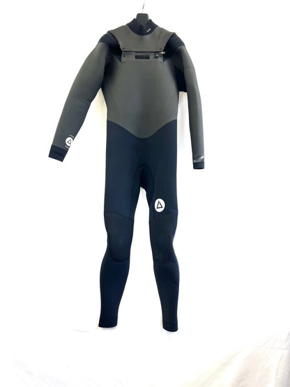 Used wetsuits / 3mm flap zip brushed fullsuits / size {Men's MLS} surfing only / Glides / black kudo / secondnopp169